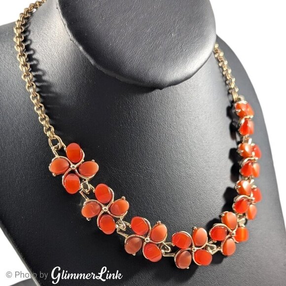 Vintage Red Orange Lucite Thermoset Floral Gold Tone Necklace - Picture 2 of 7